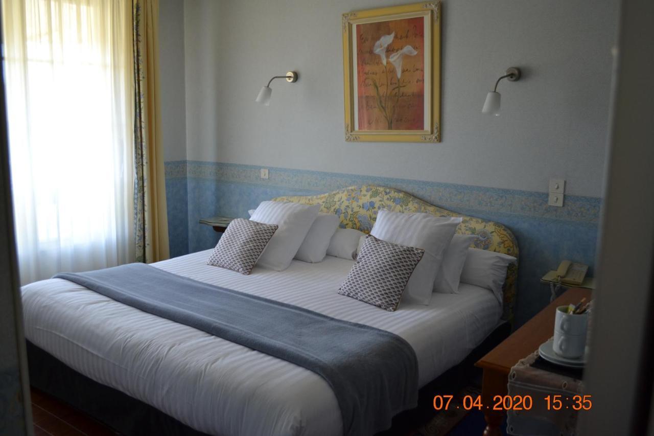 Le Castel Hotel Brissac-Quince